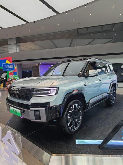 惠州惠阳区迪跃奇企业管理咨询比亚迪方程豹硬派越野的爆款，英菲尼迪35周年与你共成长